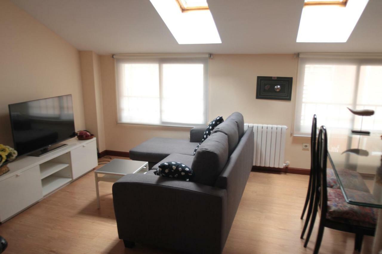 Emilia -Claudio Moyano Apartman Valladolid Kültér fotó